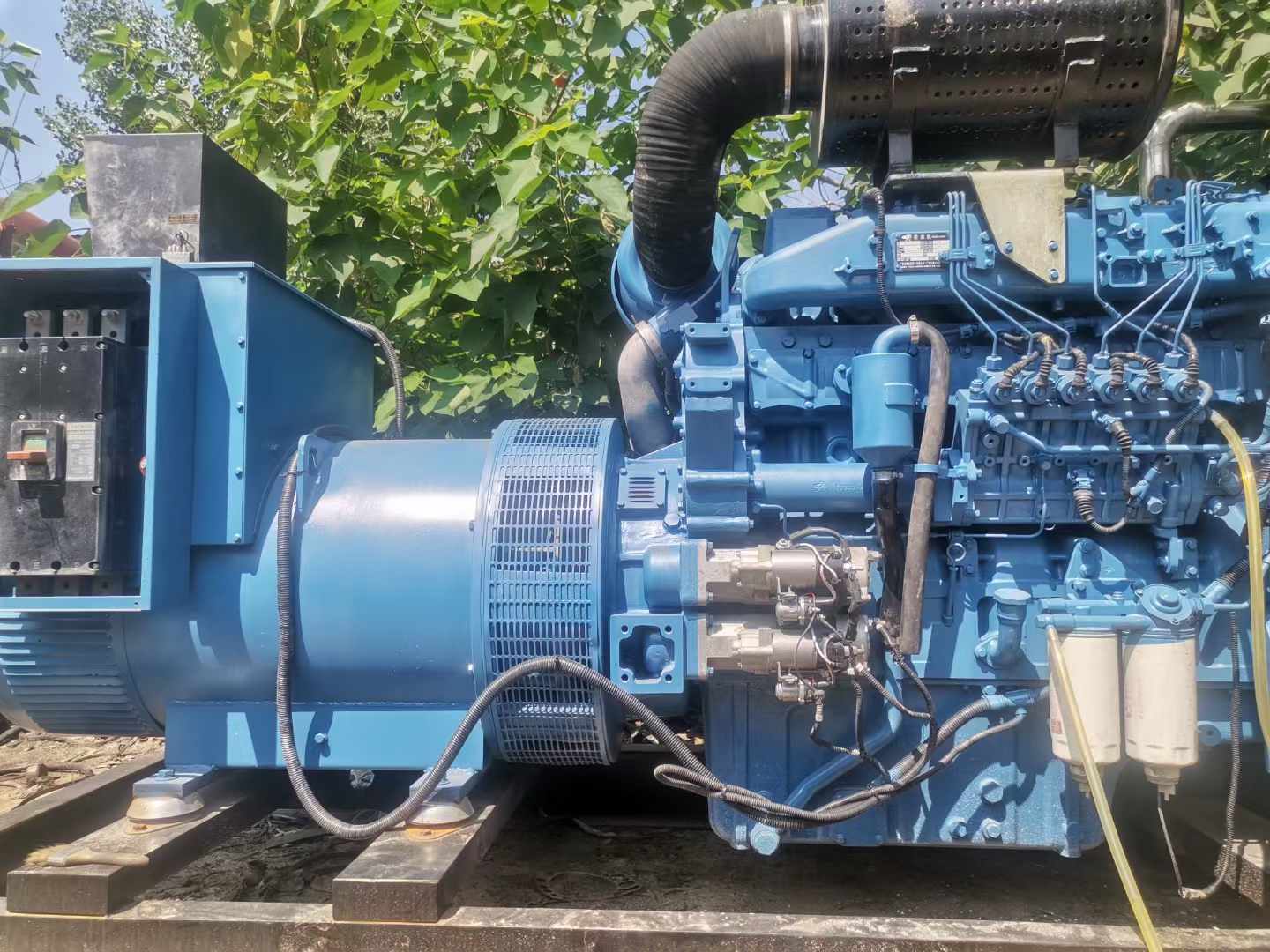 通榆详细说明降低 800kW 柴油发电机输出电流波动的方法